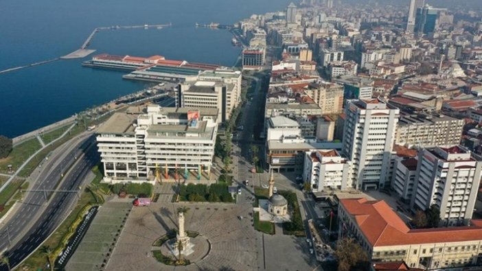 İzmir'de yılbaşında bazı bulvar, meydan ve caddelere giriş yapılamayacak
