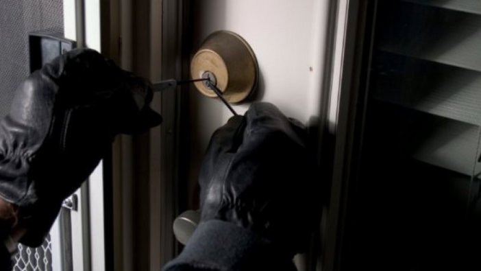 Şanlıurfa'da bir villa aynı gün içerisinde iki kez soyuldu