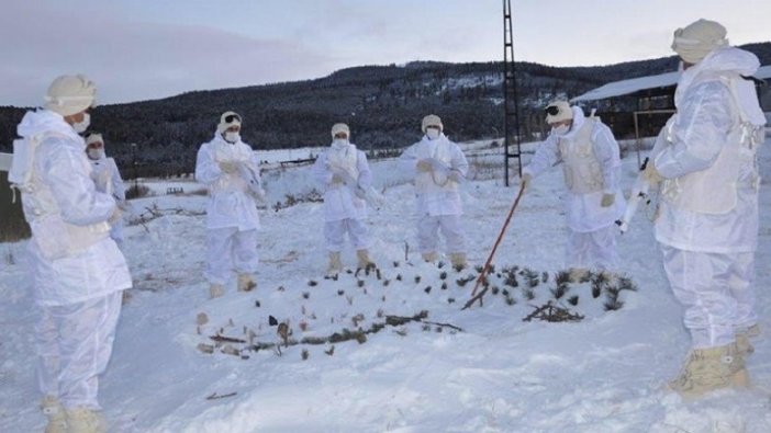 MSB: Kars'ta 'Zorlu Kış Şartlarında Barınma Eğitimleri' icra edildi