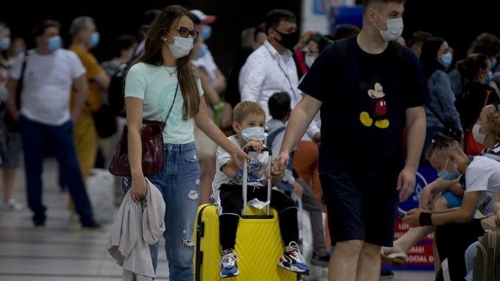 AB'de seyahatler için 'aşı sertifikası' çıkarılması tartışılıyor