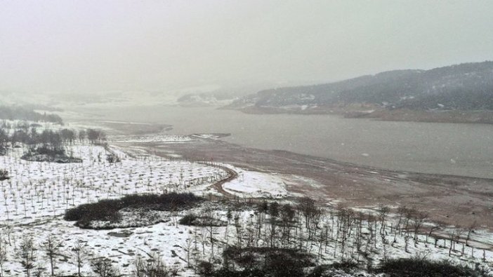 Kar yağışıyla İstanbul'un barajlarındaki su seviyesi yüzde 30'a yükseldi