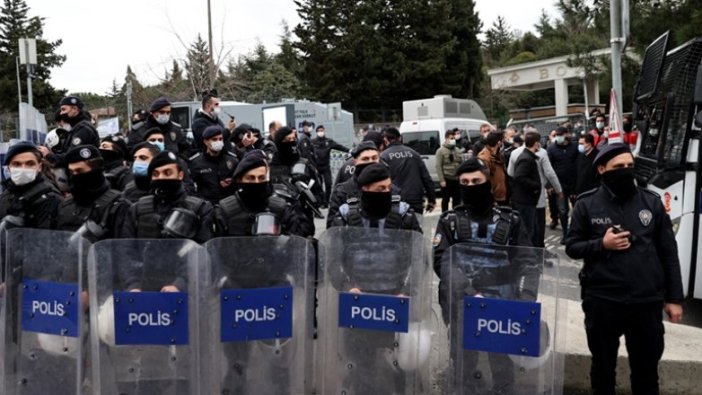 Boğaziçi Üniversitesi'nde gözaltına alınan 51 kişi adliyeye sevk edildi