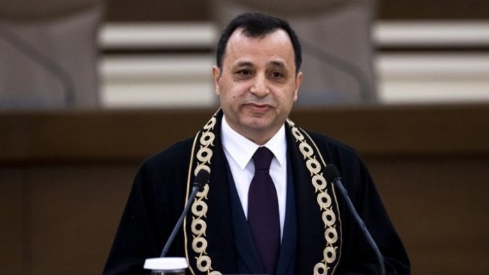 Anayasa Mahkemesi Başkanı Arslan: Anayasa hükümleri üstün hukuk kurallarıdır