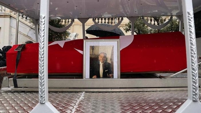 Kadir Topbaş için Beyoğlu ve İBB'de tören düzenlendi