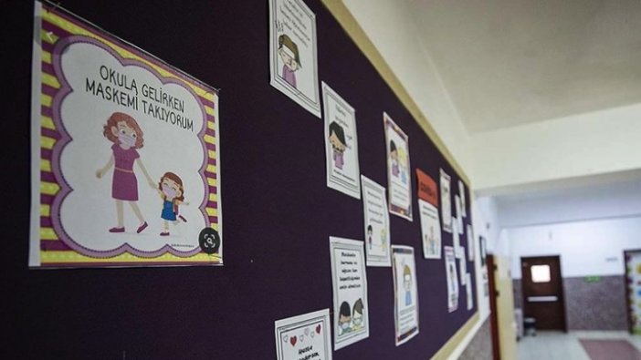 Okullarda yarı yıl tatilinin ardından kademeli yüz yüze eğitim yarın başlıyor