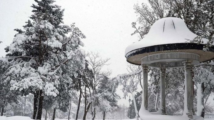 Kar yağışının çarşamba akşamı Türkiye'yi terk etmesi bekleniyor