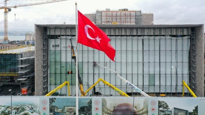 Taksim'deki Atatürk Kültür Merkezi inşaatı sona yaklaşıyor