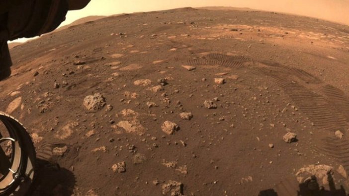 Perseverance keşif aracı Mars'ta ilk sürüşünü gerçekleştirdi
