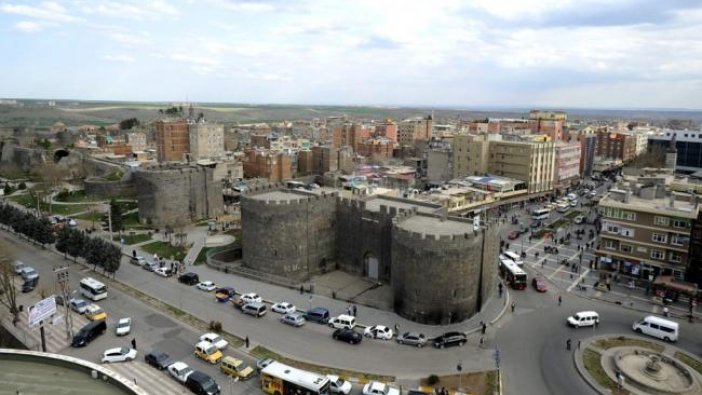 Diyarbakır'da 43 mahallede sokağa çıkma yasağı