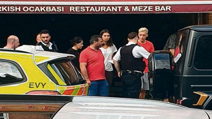 Mesut Özil'e saldıranların cezası belli oldu