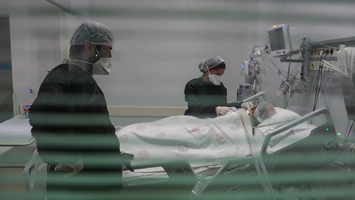 İmza verip serviste ölmeyi göze alıyorlar