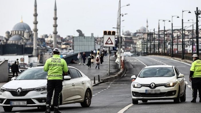 Kısıtlamaları ihlal eden 24 bin 437 kişi hakkında işlem yapıldı