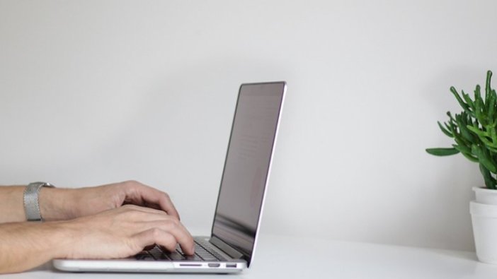 İnternetteki yayın içeriği nedeniyle kişilik hakları ihlal edilenler 'unutulma hakkı'nı kullanabilecek