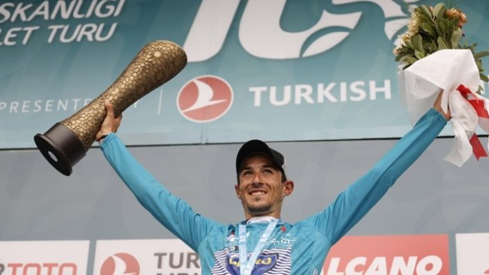 TUR 2021'in kazananı İspanyol bisikletçi Jose Manuel Diaz Gallego