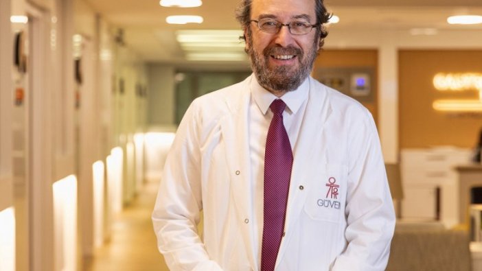 "Romatoloji hastaları pandemi döneminde ilaçlarını bırakmamalı"