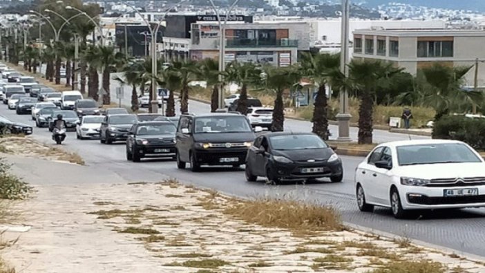 Tam kapanma öncesi Bodrum'a akın