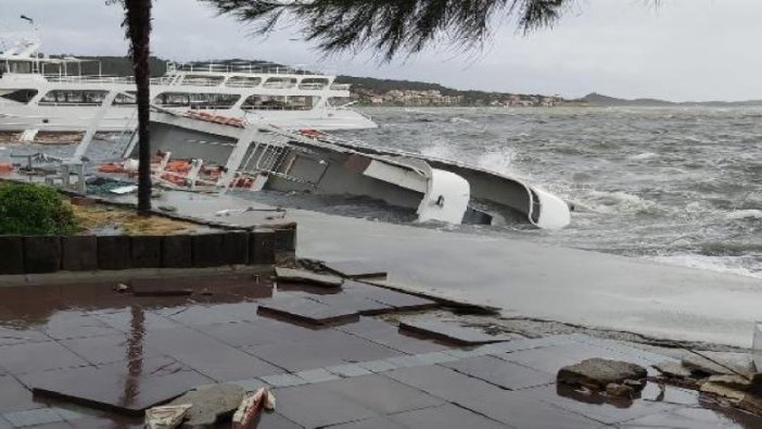 Ege'yi fırtına vurdu