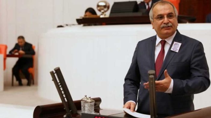 Ahmet Çelik’ten Akşener’e hakaret eden Aziz Üstel’e sert cevap