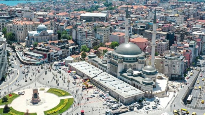 Taksim'e yapılan cami yarın açılıyor