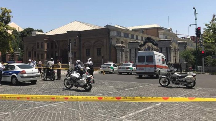 Tahran'da asitli saldırı