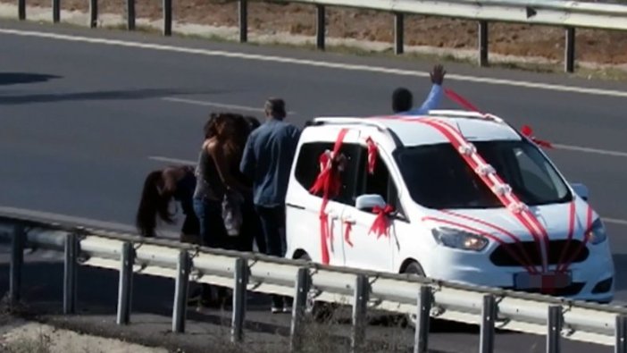 İlişki vaadiyle sürücüleri dolandıran kadınlar, parmak izlerini silmiş