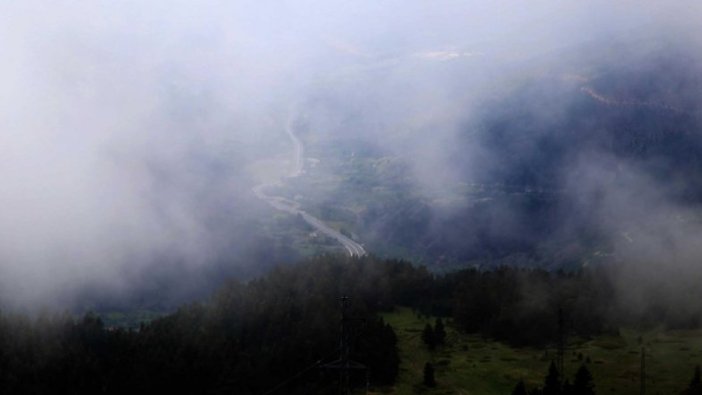 Ilgaz Dağı'nda oluşan sis görsel şölen sundu