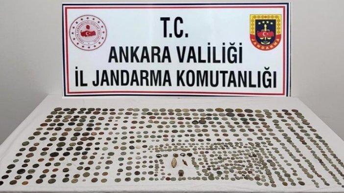 Ankara'da 718 parça tarihi eser ele geçirildi