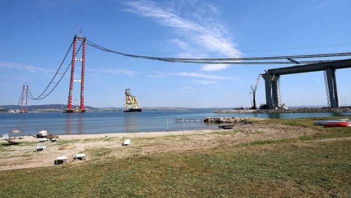 Çanakkale Boğazı, köprü çalışmaları nedeniyle transit gemi geçişlerine tek yönlü kapatıldı