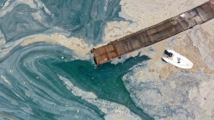 Marmara Denizi'nden toplam 6 bin 929 metreküp müsilaj temizlendi