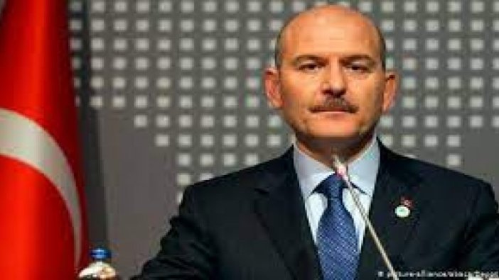 Bakan Soylu, Van'da askeri üs bölgesini ziyaret etti