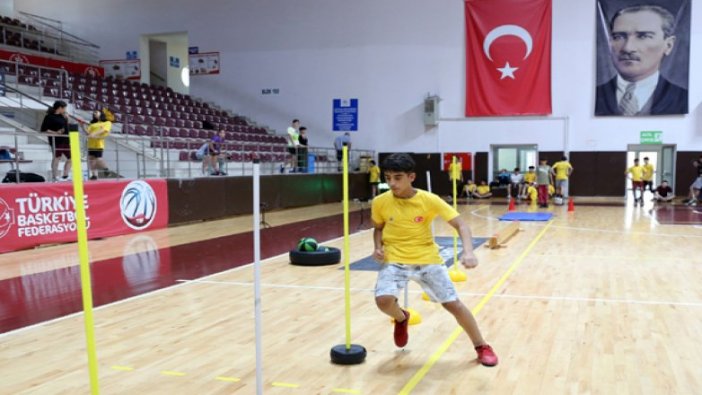 Sınav parkurunda spor liselerine hazırlanıyorlar