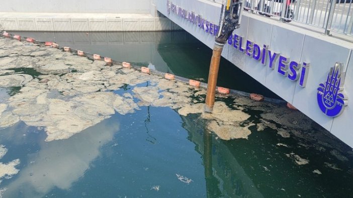 İstanbul'da müsilaj temizleme çalışmaları sürüyor