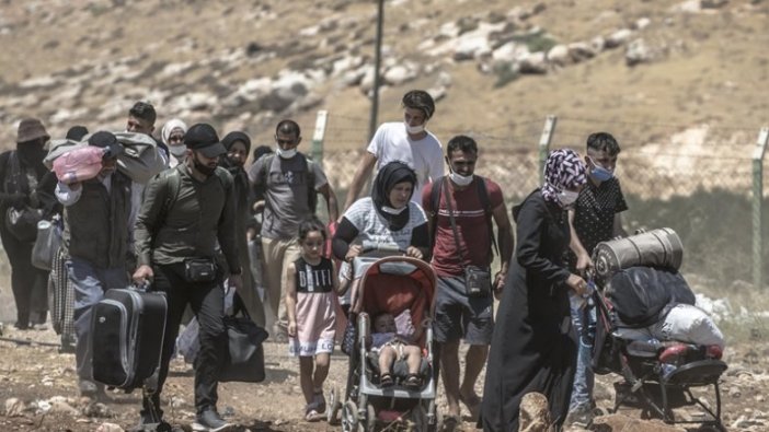 Suriyelilerin Kurban Bayramı öncesi Cilvegözü Sınır Kapısı'ndan ülkelerine geçişleri sürüyor