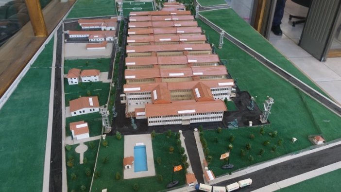 Filmlere de sahne olan 62 yıllık Buca Cezaevi kapatıldı