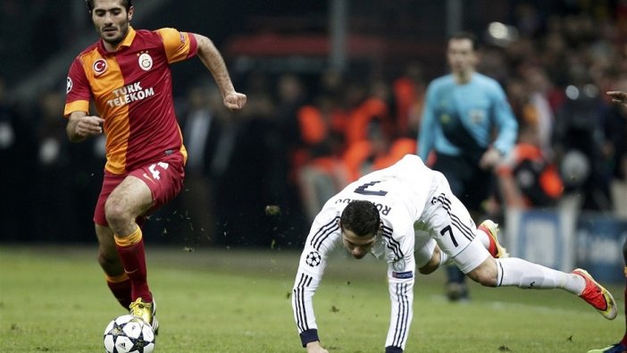 Galatasaray'dan Hamit Altıntop ve Emrah Başsan açıklaması