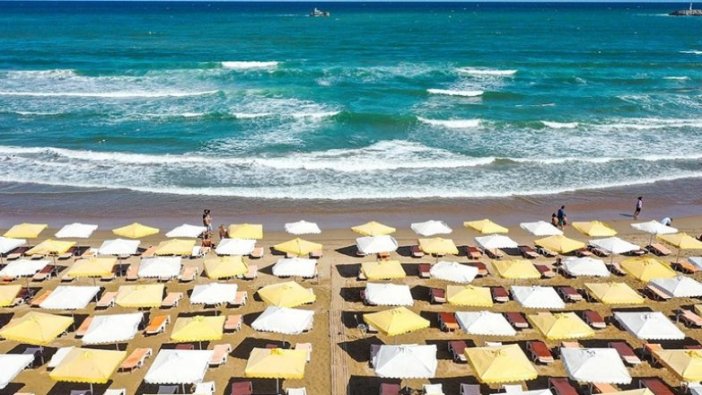 Şile sahillerinde yoğun dalga ve akıntı nedeniyle denize girmek yasaklandı