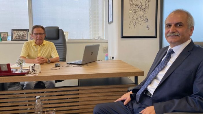 İYİ Partili Ahmet Çelik’ten Sözcü Gazetesi’ne ziyaret