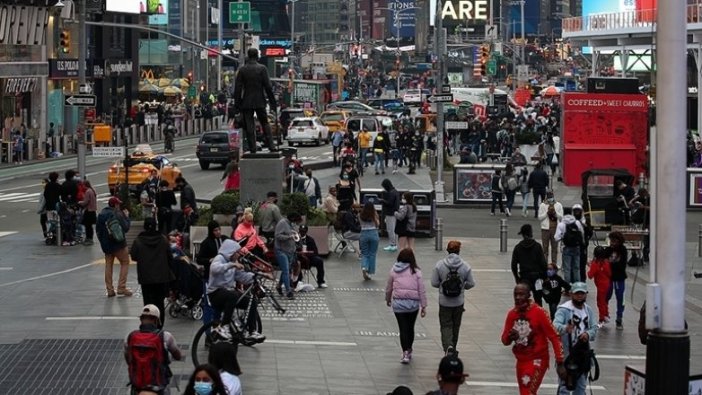 ABD'de son 24 saatte Kovid-19 nedeniyle 833 kişi öldü