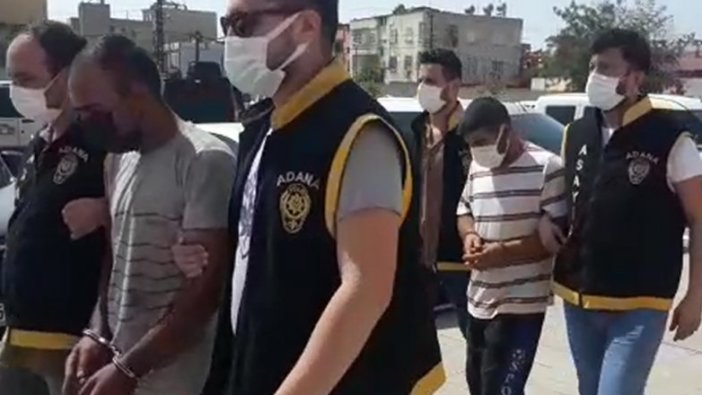 Mazgalları çalarken suçüstü yakalandılar