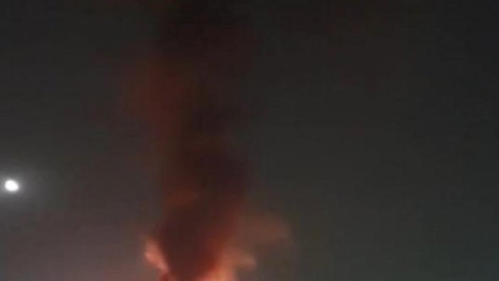 Bursa'da atık toplama alanında yangın