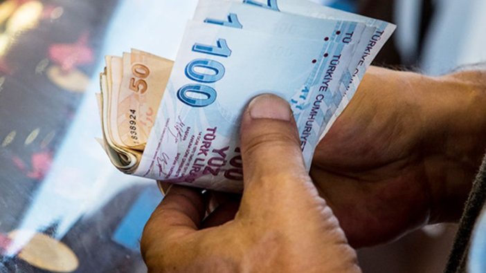 Üniversite Öğrencilerine 2500 TL Artı Para! Bu Fırsattan Yararlanın