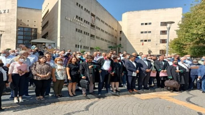 İYİ Partililerden AKP'li Cahit Özkan'a suç duyurusu