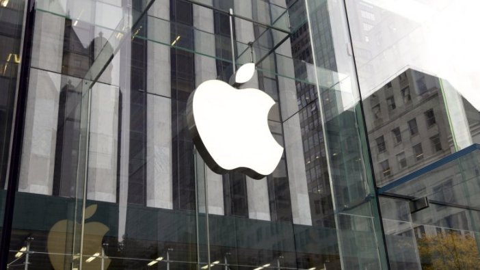 Apple, çalışanların özel sohbetlerde maaş konuşmasını yasakladı