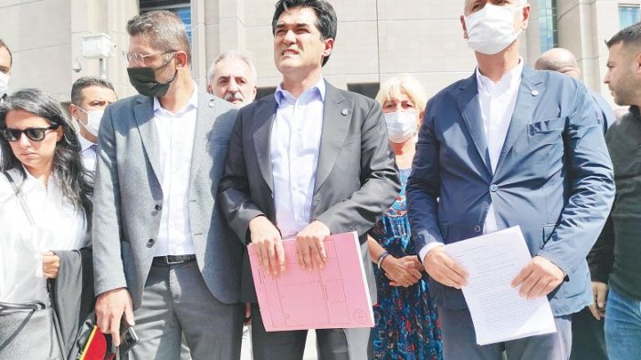 İYİ Parti teşkilatları; ülke genelinde AKP'li Özkan hakkında suç duyurunda bulundu