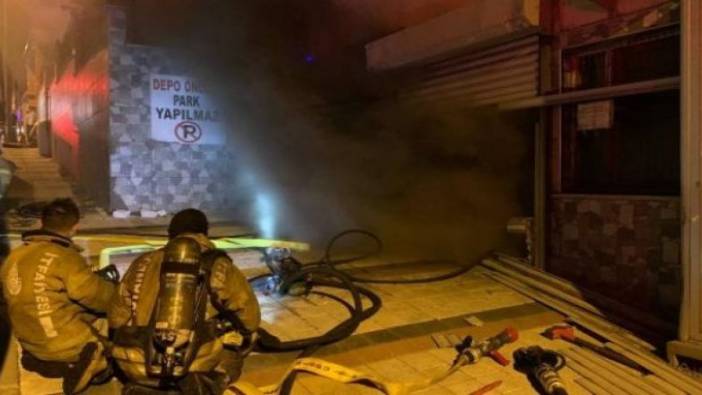 İstanbul'da lastik deposunda yangın çıktı