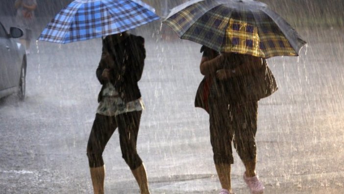 Meteoroloji il il uyardı: Kuvvetli geliyor