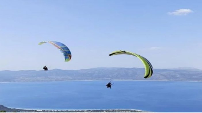 Salda Gölü kıyısına iniş yapan paraşütçülere para cezası