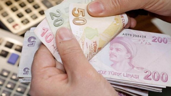 Emeklilere müjde! Koşulsuz 3 bin TL hesaplarda