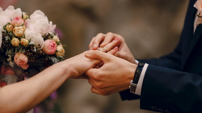 Sosyal Güvenlik Kurumu'ndan evlilik hazırlığında olanlara müjde