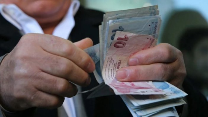 Bankadan emeklileri rahatlatacak haber!